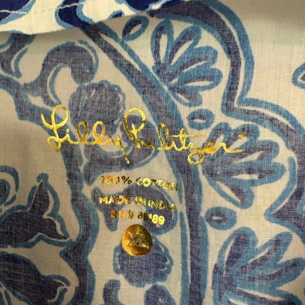 Lilly Pulitzer Blue and White Paisley-Style Tunic with Gold Logo size XL - Picture 2 of 3